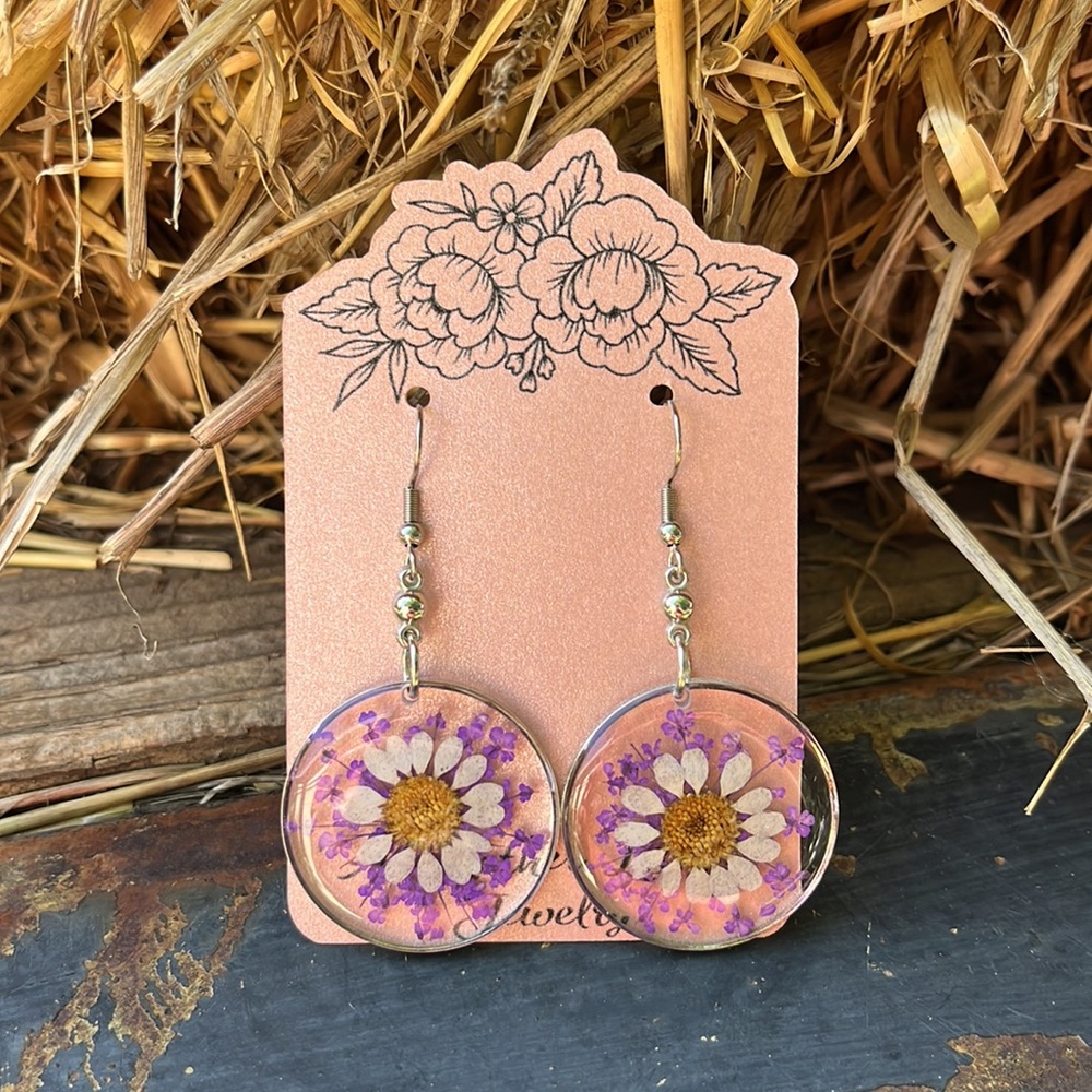 New Handmade Dried and Pressed Flower Resin Disk Earrings - Picture 17 of 17